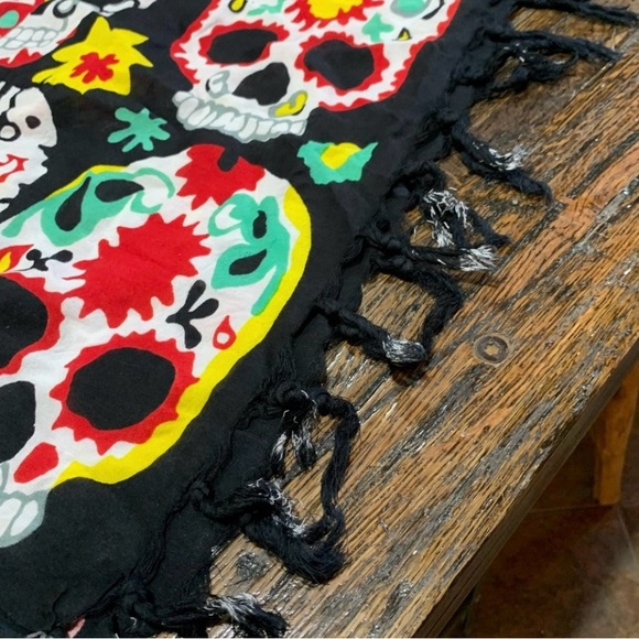 Mr Buho Sarong Vibrant Swim Cover Wrap Skirt Skull Design - Picture 7 of 12